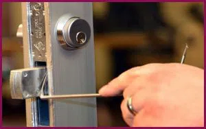 East Rutherford NJ Locksmith Store East Rutherford, NJ 201-429-9002 - 12-changing-locks