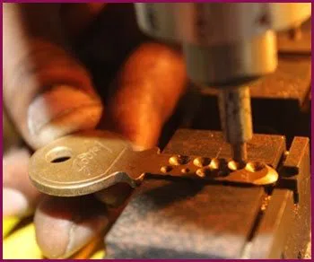 East Rutherford NJ Locksmith Store East Rutherford, NJ 201-429-9002 - 17-key-making